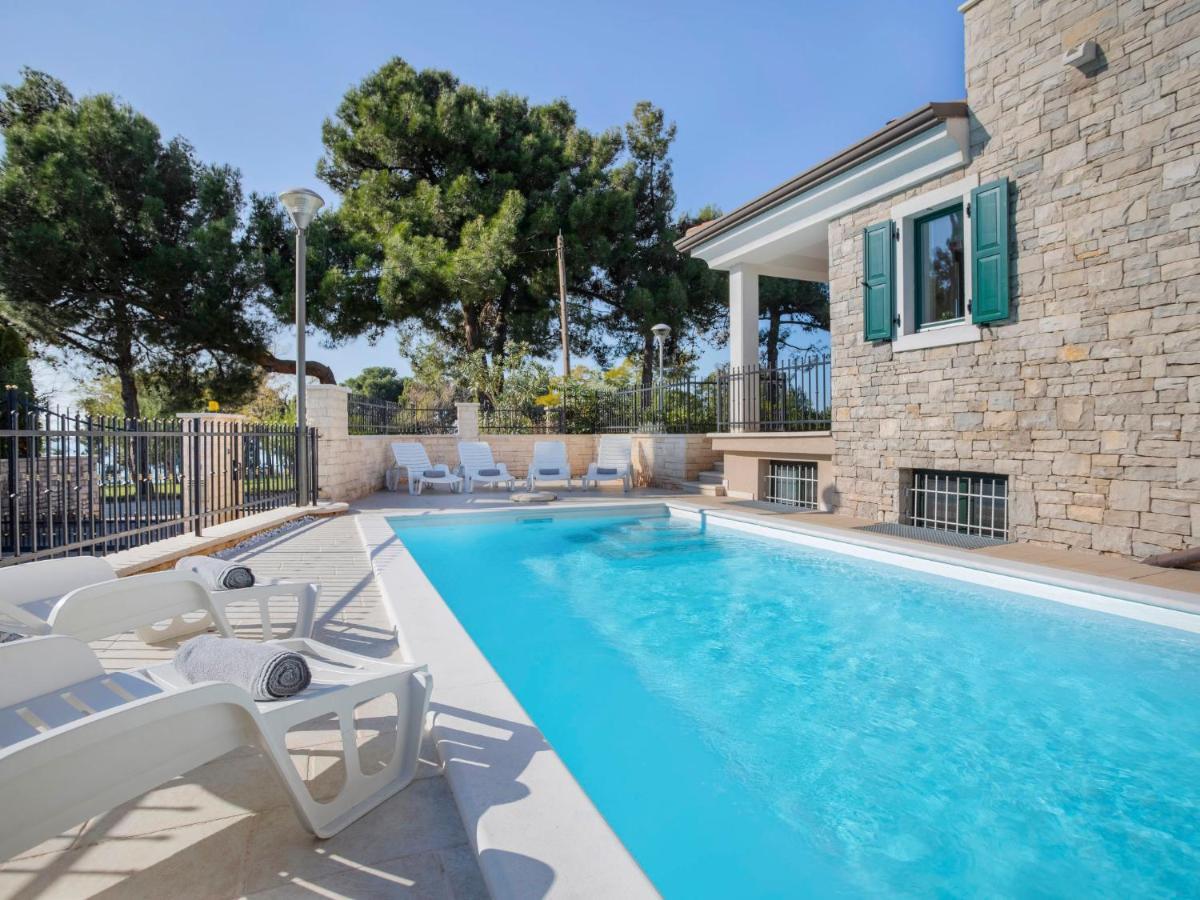 Holiday Home Villa Beach Front By Interhome Savudrija Eksteriør bilde
