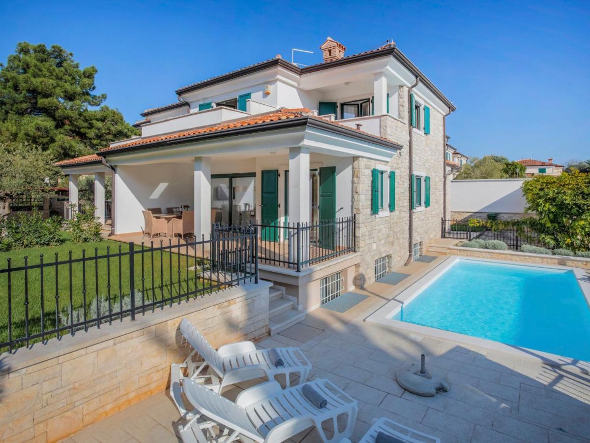 Holiday Home Villa Beach Front By Interhome Savudrija Eksteriør bilde