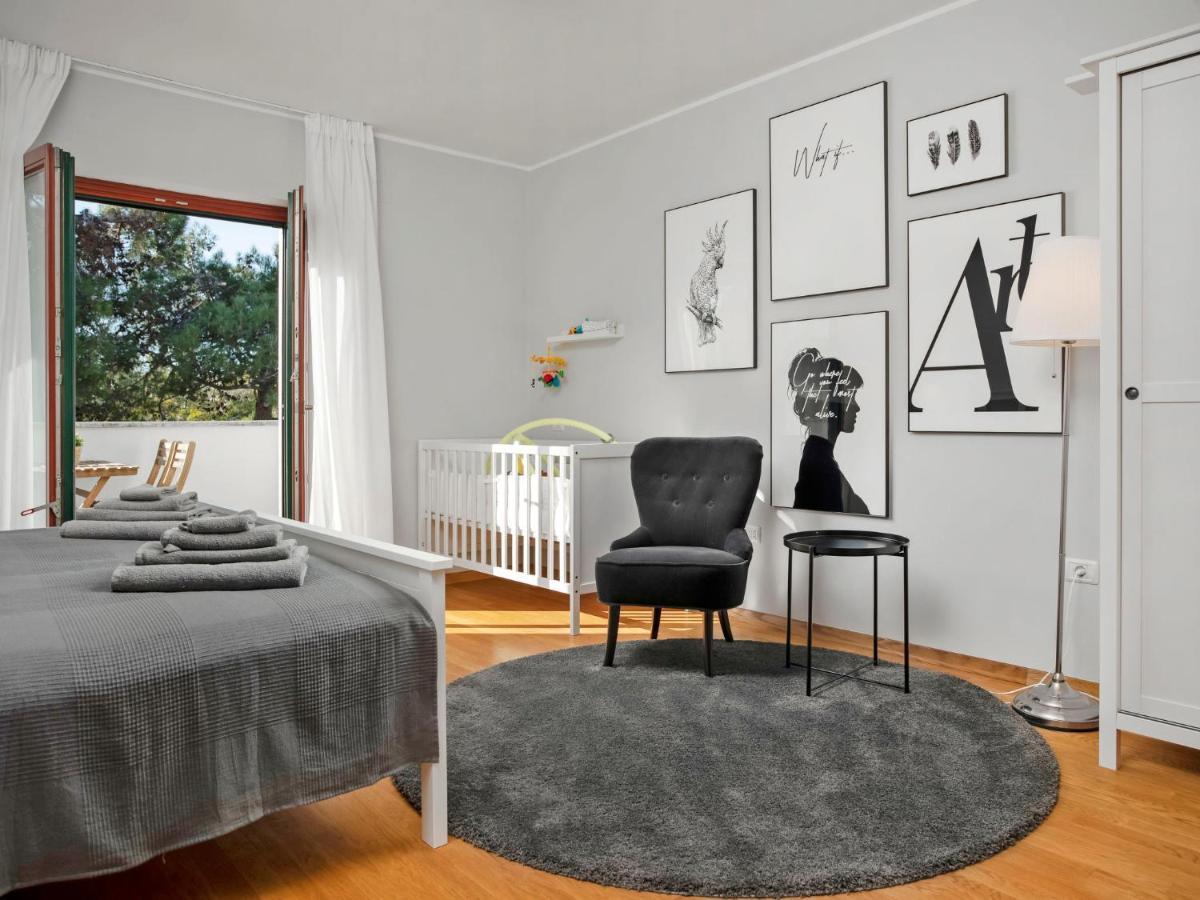 Holiday Home Villa Beach Front By Interhome Savudrija Eksteriør bilde