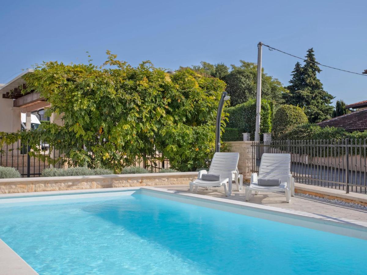 Holiday Home Villa Beach Front By Interhome Savudrija Eksteriør bilde