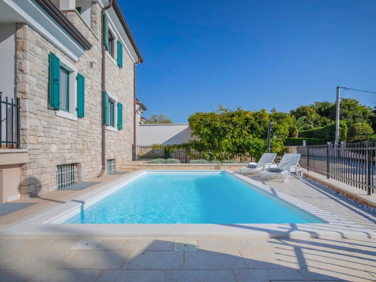 Holiday Home Villa Beach Front By Interhome Savudrija Eksteriør bilde